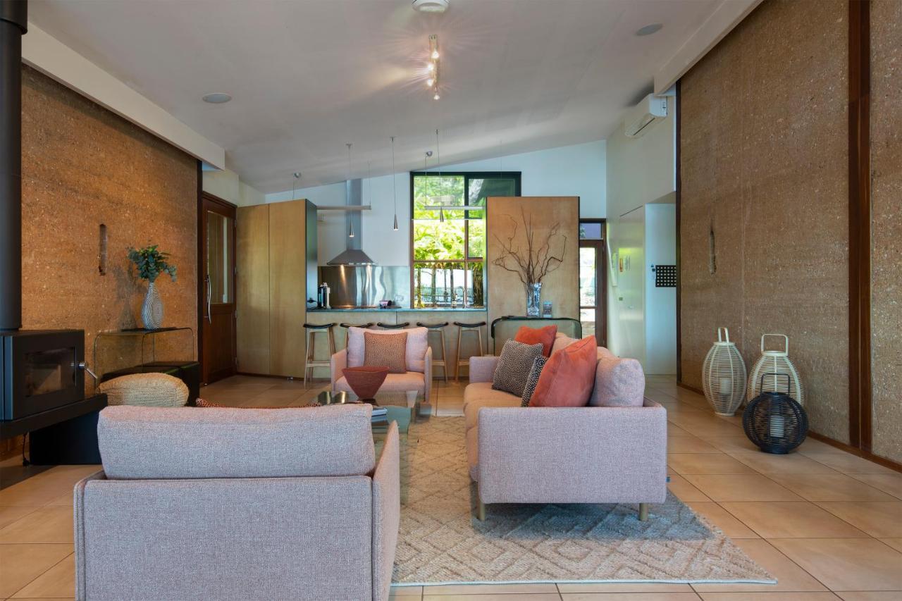 נוסוויל Eumarella Shores Noosa Lake Retreat מראה חיצוני תמונה